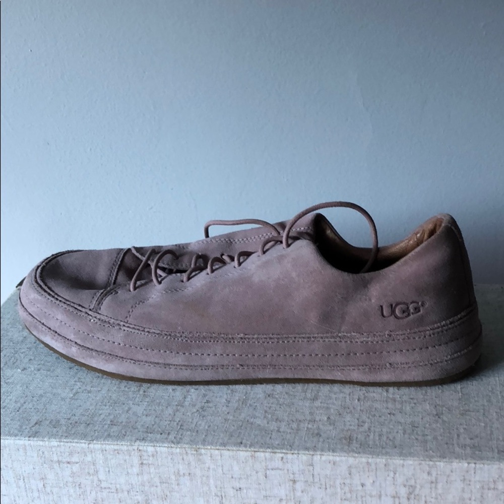 UGG blush suede shoes
